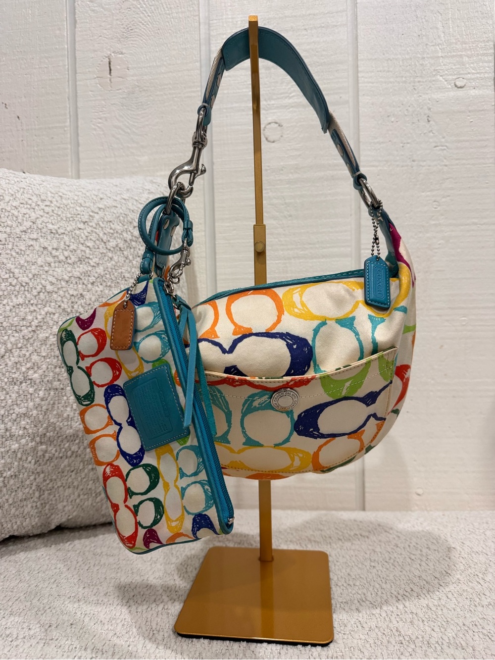 vintage Coach Hamptons Weekend Scribble Hobo Bag w/ matching wristlet - Picture 2 of 8